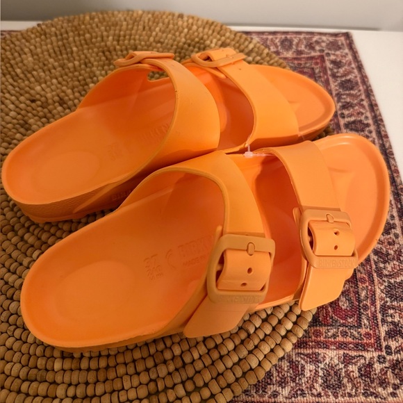 NWT Arizona Essentials EVA - Papaya - Picture 1 of 16
